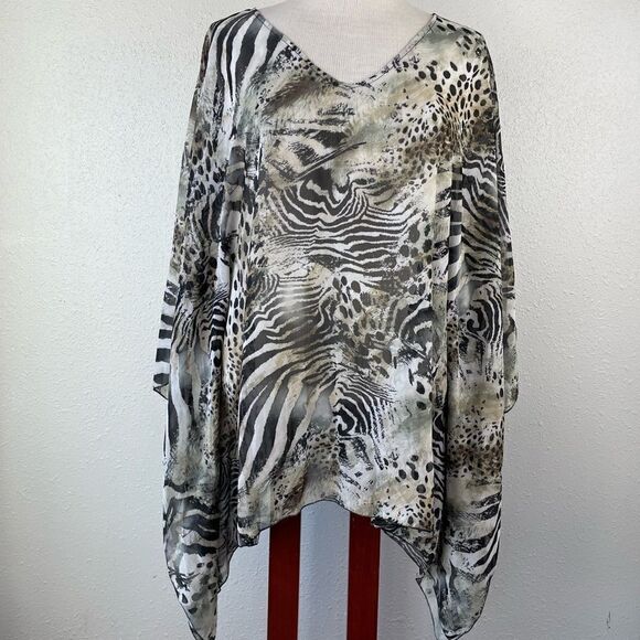 NWT Allison Taylor Sheer Animal Print Poncho Style Top Size M - Picture 1 of 9